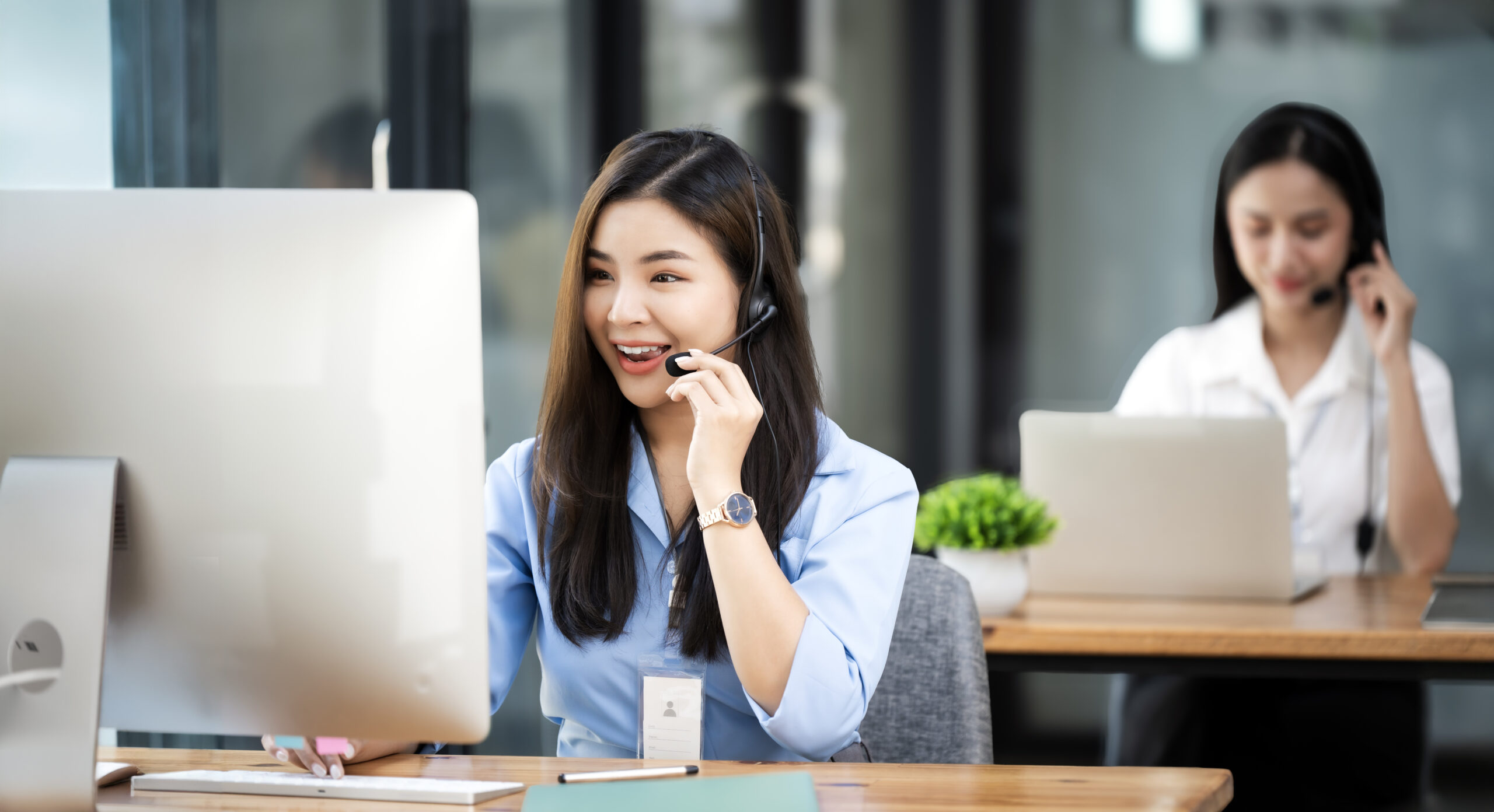 AI Agent & rào cản tâm lý khách hàng: Làm sao để công nghệ thật sự thấu cảm & xây dựng trải nghiệm CSKH bền vững?